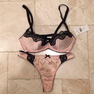 Fashion Nova Bra and Underwear set